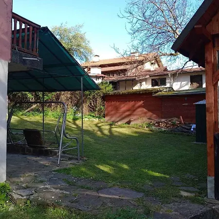 Riverlyn Ваканционна къща